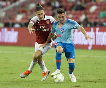 Bellerín and Joaquín Muñoz.