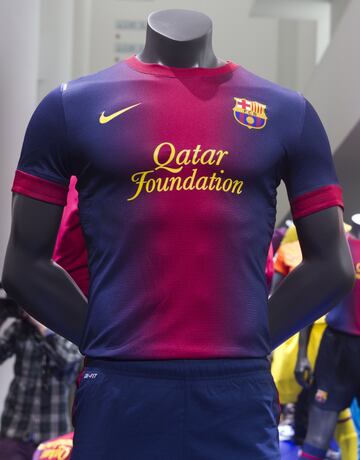 Este diseño más moderno fue ideado para la temporada 2012-13.