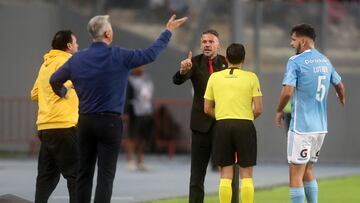 Soccer Football - Copa Libertadores - Group D - Sporting Cristal v River Plate - Estadio Nacional, Lima, Peru - May 26, 2023 River Plate coach Martin Demichelis reacts REUTERS/Sebastian Castaneda