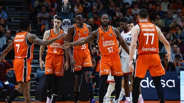 Sin acierto en el triple, Valencia Basket también arrasa