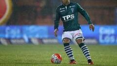 David Pizarro volvi&oacute; a jugar desde el arranque en Wanderers.