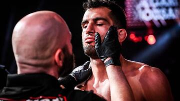 Gegard Mousasi antes de un combate en Bellator.