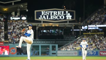 World Series breaks ratings records, but not in the U.S.