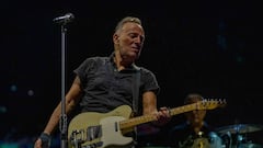 Watch: Viral moment captured at Manchester concert where Bruce Springsteen slams Trump