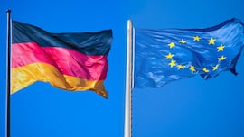 Alemania le gana el pulso a la UE con el adiós a los motores de combustión en 2035: no se prohibirán si cumplen esta condición