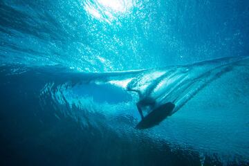 El surfista tahitiano Eimeo Czermak.