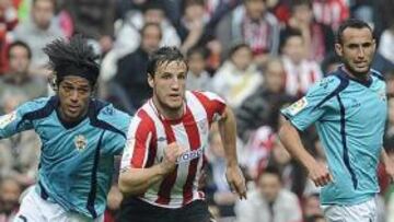 <b>CONFIADO.</b> Gurpegui confía en las posibilidades del Athletic de clasificarse para la Europa League.