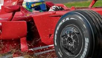 <b>VELOZ.</b> Massa fue primero por delante de Kovalainen.