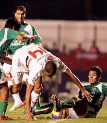 25 de abril de 2007: Sao Paulo empató 2-2 con Audax Italiano y los verdes quedan eliminados de Copa Libertadores con 11 puntos.