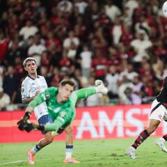 Le quitó el puesto a Arias y es el arquero del momento en la Libertadores: “Él me apoya mucho”