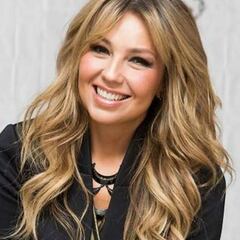 Thalía causa revuelo en redes sociales