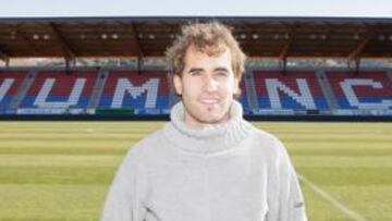 <b>CONFIANZA. </b>Pese a haber fallado en la jornada anterior un penalti, Barkero volvería a lanzarlos hoy.