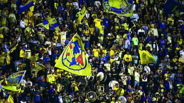 Fans o Aficion during the Quarter final first leg round match between America and Toluca as part of the Liga BBVA MX, Torneo Apertura 2024 at Ciudad de los Deportes Stadium on November 27, 2024 in Mexico City, Mexico.