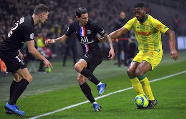 El lateral senegalés es un caso curioso. En el filial apuntaba maneras, pero el ascenso a la primera plantilla le descubrió carencias. Se fue cedido al Niza, donde apenas ha tenido oportunidades. Ha jugado únicamente 197 minutos en los que va de temporada sumando cinco partidos entre Liga y Copa. Sin nivel para jugar en el Barça.