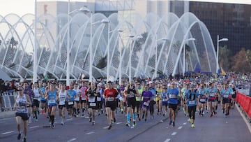 Imagen de los corredores durante el Maratón Valencia Trinidad Alfonso EDP 2019.