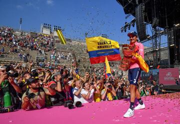 Richard Carapaz logra ganar una grande 