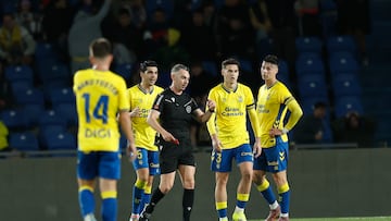 Luis García pierde a su seguro: Barcia y Mármol, bajas ante la Real Sociedad B