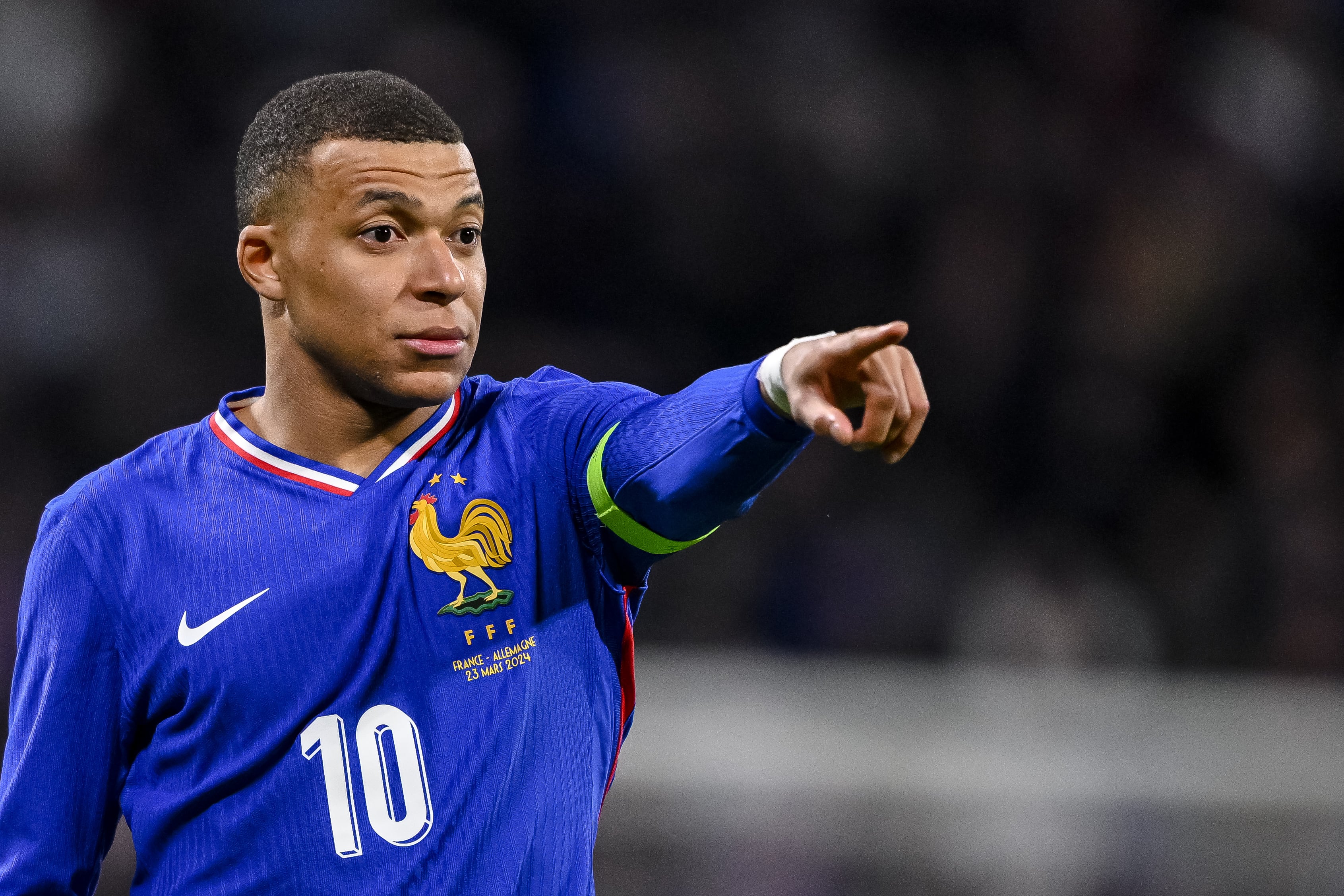 Mbappé, fuera de Francia