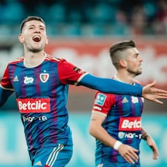 Alberto Toril se pone la capa de héroe en Polonia