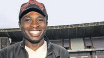 <b>SATISFECHO. </b>Kome, que fue presentado ayer, sabe que llega a un equipo con el ascenso a tiro.