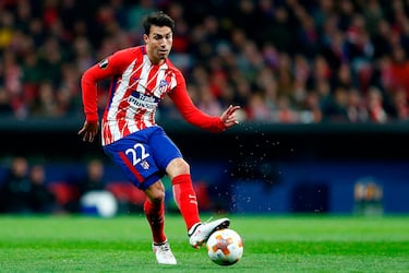 El Atlético de Madrid pagó al Benfica 25 millones de euros para hacerse con sus servicios en junio de 2016. Estuvo una temporada y media en el club rojiblanco hasta salir en febrero de 2018 al Dalian Yifang chino por 5,5 millones de euros. En el Atlético disputó 49 partidos en los que marcó cuatro goles.