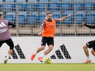 Dani Carvajal, en el entrenamiento del Madrid de este sábado en Valdebebas.