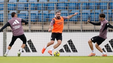Dani Carvajal, en el entrenamiento del Madrid de este sábado en Valdebebas.