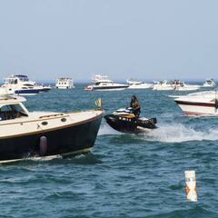 Why are there so many accidents at the boating hotspot known as the ‘playpen’ in Chicago on Lake Michigan?