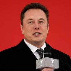Elon Musk ofrece 5.000 dólares a un adolescente para que no siga a su avión