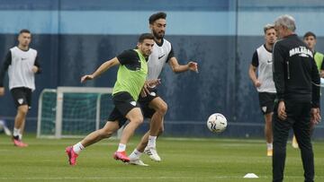 Juande se prueba y no está descartado para Almería