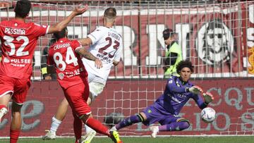 Guillermo Ochoa, el portero más goleado de la Serie A