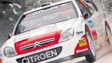 <b>DELICADO. </b>Dani Sordo está adquiriendo una valiosa experiencia en una prueba tan difícil como la sueca, pero con el objetivo de evitar cualquier incidente.