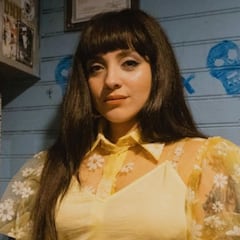 Así anunció Mon Laferte el nacimiento de su hijo