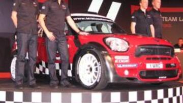 <b>PUESTA DE LARGO. </b>La presentación de ayer en Oxford.