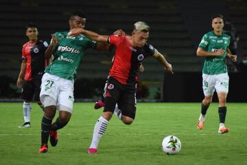 Partidazo en el Centenario entre el Cúcuta y Deportivo Cali. Los dos equipos siguen fuera de los ocho tras el empate 3-3