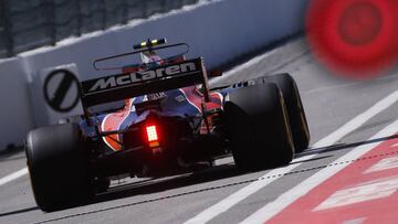 Stoffel Vandoorne con el McLaren Honda en Sochi.