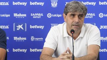 Txema Indias durante la presentación de Jonathan Silva