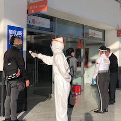 Coronavirus Colombia: ¿Cuál es el riesgo de contagiarse en un avión?