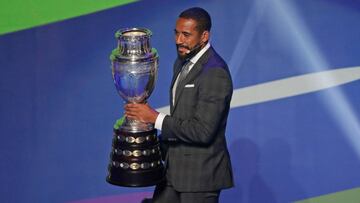 Beausejour habló del pueblo mapuche en la entrega de la Copa