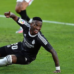 Aprobados y suspensos del Real Madrid ante el Sevilla: Vinicius, un golpe de suerte