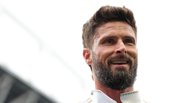 Olivier Giroud, ex jugador de Chelsea, podría enfrentarse a los Blues si LAFC gana el boleto por Mundial de Clubes al América.