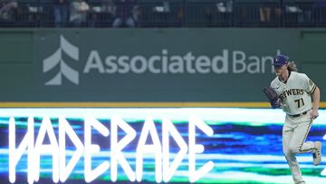 Josh Hader empat¨® una marca de 40 salidas sin recibir carrera