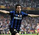 ¿Qué fue de Diego Milito, el príncipe del Inter al que Florentino pretendió durante una entrega de medallas?