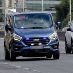 Operación salida: así son las nuevas furgonetas DGT que te pueden multar