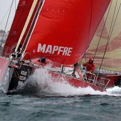 El 'Mapfre' ataca al 'Dongfeng' y se coloca a solo dos millas