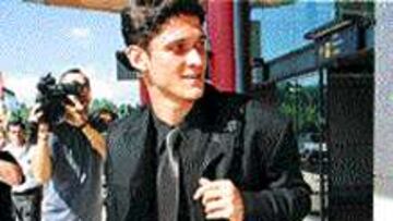 Edu tiene molestias.