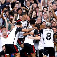 Raúl Jiménez debutó en la victoria del Fulham sobre el Everton