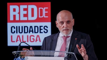 MADRID, 28/04/2026.- El presidente de LaLiga, Javier Tebas, durante la presentación de la Red de Ciudades LaLiga, impulsada por LaLiga en colaboración con la Federación Española de Municipios y Provincias (FEMP), este martes en Madrid.-EFE/ Daniel González