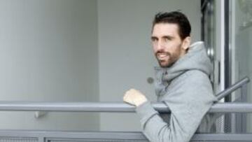 TITULAR. Jordi Figueras posa para AS. Hoy regresa al once inicial del Rayo en el choque ante el Espanyol.