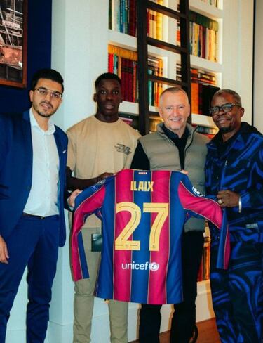 Ilaix ficha por Rogon